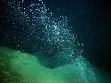 Hidrogen qazı okeanın dərinliklərində daha çox miqdardadır