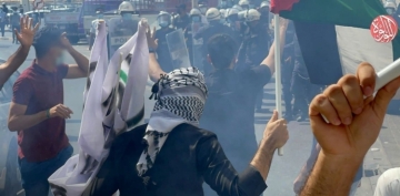 Bəhreyn polisi İsrailin Manamadakı səfirliyi qarşısında keçirilən aksiya iştirakçılarına hücum edib  - FOTO